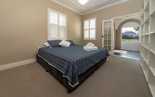 Your Own Art Deco Home With A View In Warwick
