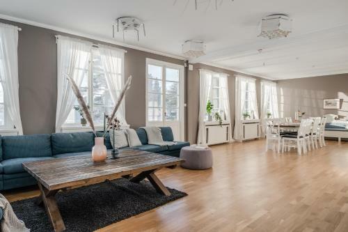 Big And Beautiful 10br Villa 10 Min From Northvolt Perfect For Workers