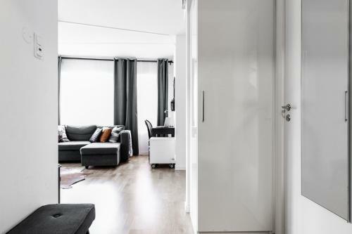 New Apartment By Beach