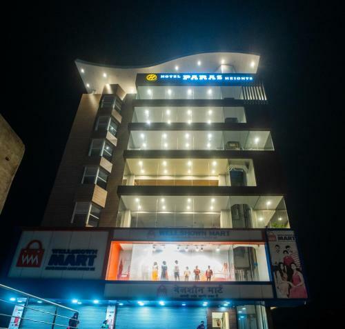 Hotel Paras Heights