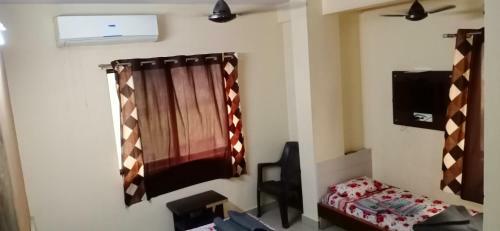 Hotel Laxmi Sadan