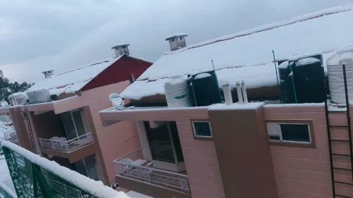 Hotel Amravati Resort