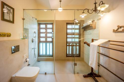 Villa Loto Bianco By Hireavilla, Siolim