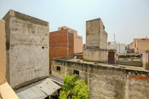 Hotel Oyo 81679 Dev Guest House