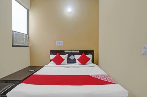 Oyo 84402 Star Hotel
