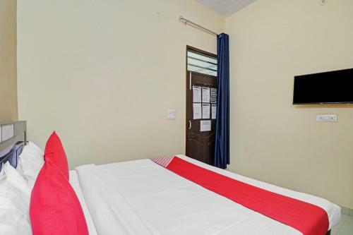 Oyo 84402 Star Hotel