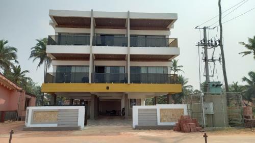 Lodge Rks Beachfront