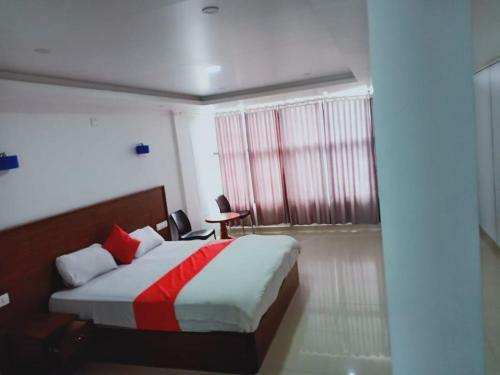 Hotel Staymaker Chums Residency