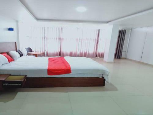 Hotel Staymaker Chums Residency