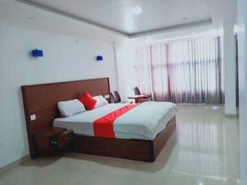 Hotel Staymaker Chums Residency