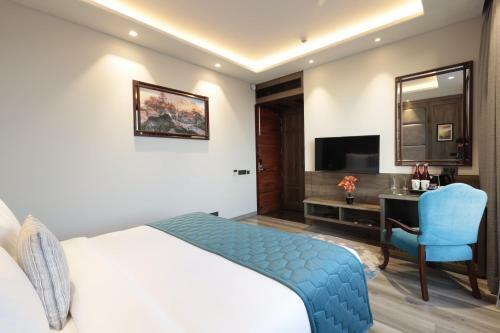 Hotel Welcomheritage Elysium Resort & Spa