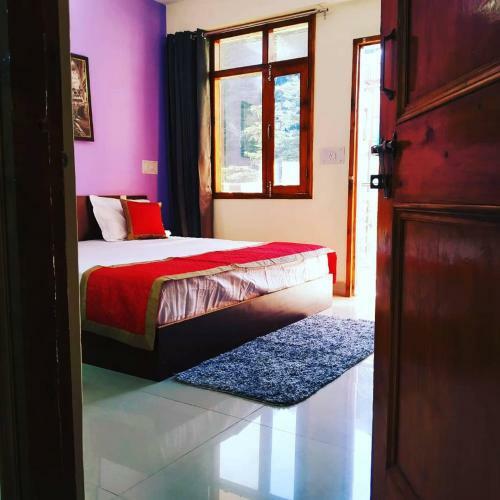 Bed & Breakfast Shimla Pines Homestay
