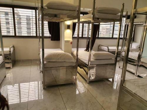 Hostal Hotel Be Happy A C Dormitory