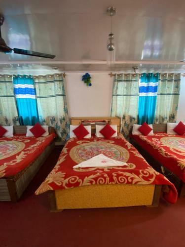 Hotel Young Mamta