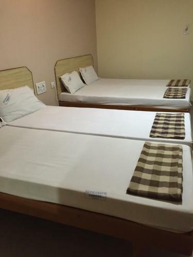 Hotel Suprabath Towers