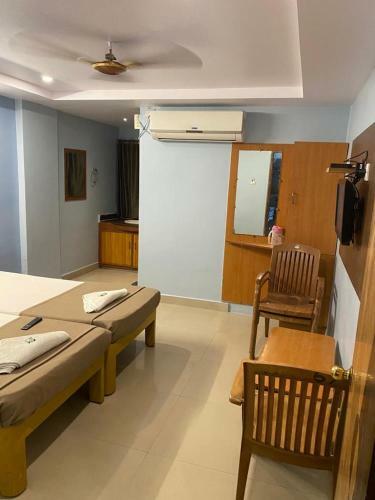 Lodge Kvp Residency