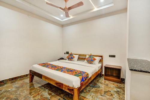 Fabhotel Hillbottom Stays