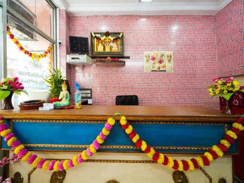 Hotel Spot On 84555 Venkata Sai Residency