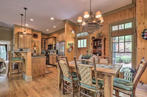 Home With Resort-style Amenities In Big Canoe!