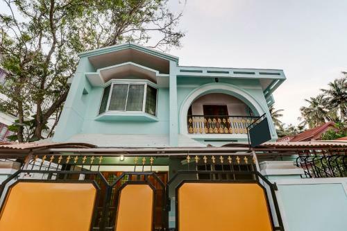 Hostal Oyo Home 66772 Budget Stay Trinity Villa