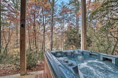 Innsbruck Alpine Getaway With Shared Hot Tub!