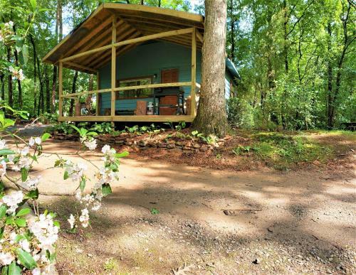 Mountain Laurel Cottage At Hearthstone Cabins And Camping - Pet Friendly