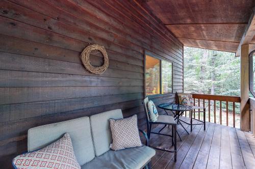 Woodglen Hideaway