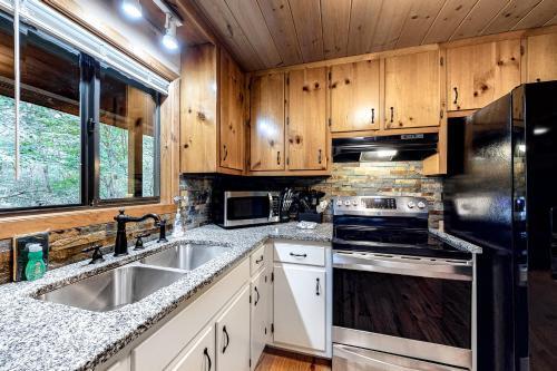 Woodglen Hideaway