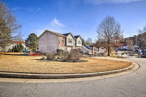 Classic Lithonia Home - Near Golf And Stone Mtn