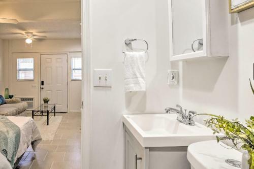 Apartamento Updated Lithonia Cottage About 7 Mi To Stone Mtn!