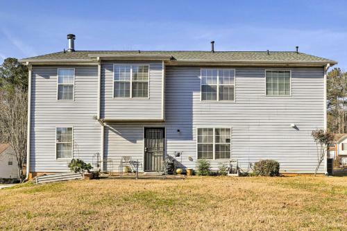 Apartamento Updated Lithonia Cottage About 7 Mi To Stone Mtn!