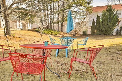 Apartamento Updated Lithonia Cottage About 7 Mi To Stone Mtn!