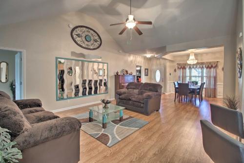 Rincon Home With Game Room, 18 Mi To Savannah!