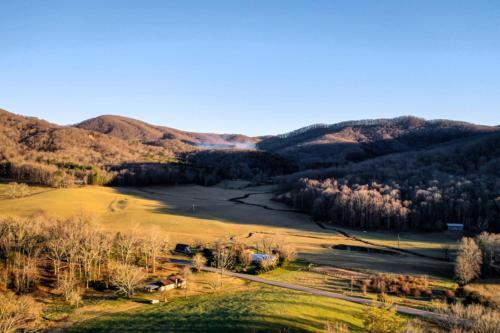 Love You Deerly By Escape To Blue Ridge