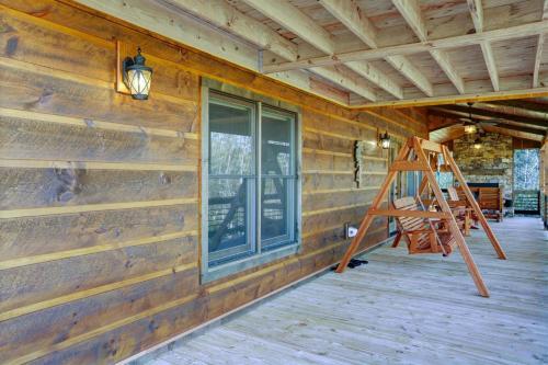 Hooch Holler- Newly Built, Sensational, Rustic Meets Modern, Mountain Cabin