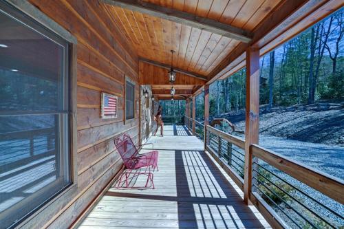Hooch Holler- Newly Built, Sensational, Rustic Meets Modern, Mountain Cabin