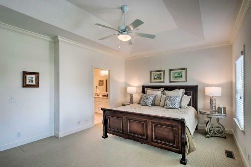 Chic St Simons Island Townhome With Pool Access