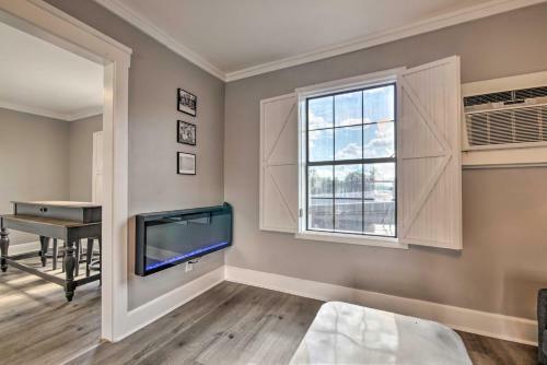 Apartamento Updated Trenton Apt With Balcony And Town Views!