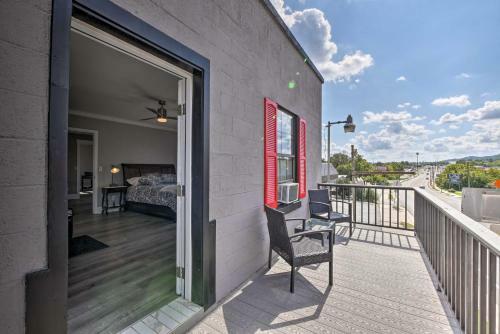 Apartamento Updated Trenton Apt With Balcony And Town Views!
