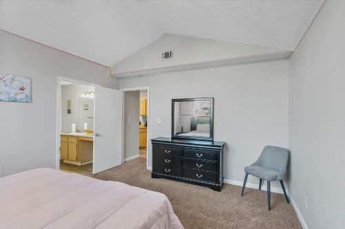 Apartamento Oasis Getaway!!! Only Miles From Atl & Attractions Apts