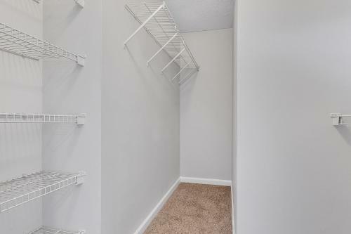 Apartamento Oasis Getaway!!! Only Miles From Atl & Attractions Apts