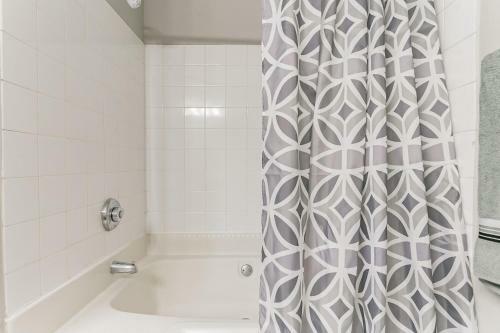 Apartamento Oasis Getaway!!! Only Miles From Atl & Attractions Apts