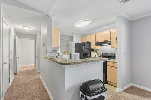 Apartamento Oasis Getaway!!! Only Miles From Atl & Attractions Apts