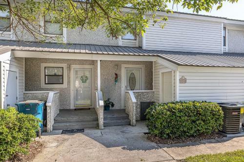 Selah - 2 Bed - 1 And A Half Bath St Simons Condo With Community Pool