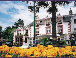 Mackay's Hotel