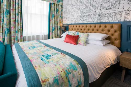 The Angel Hotel