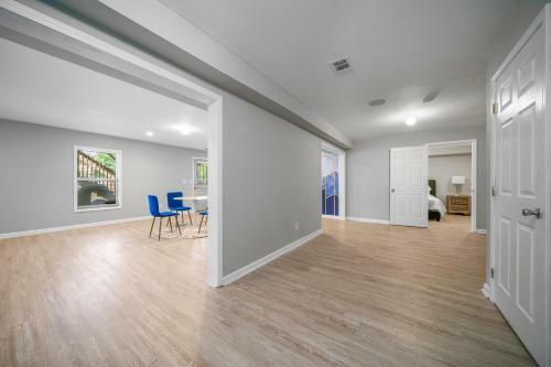 Hostal Chic Modern Private Suite Near Atl Airport