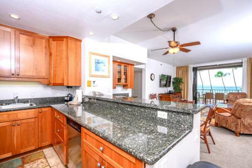 Apartamento K B M Resorts Ks-258 - Ocean-front Views, 2bd, 2ba Large Floorplan, Steps To Pools And Beach