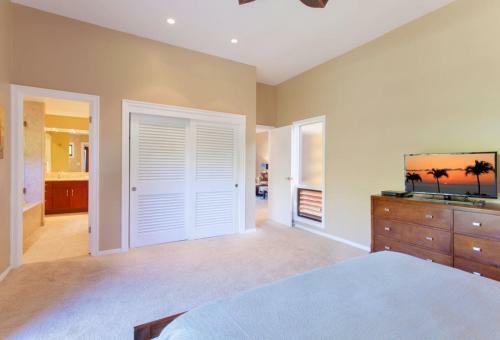 1124 Ridge