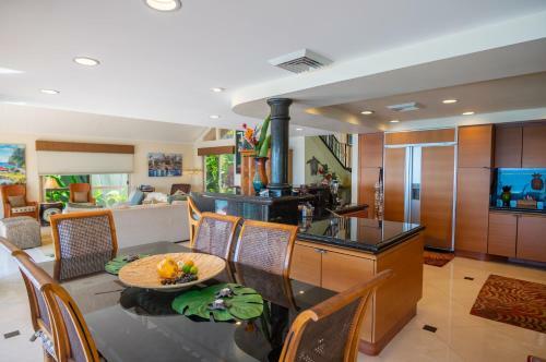 Turtle Cove Home